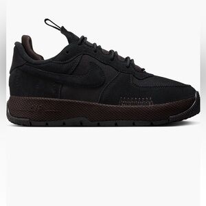 Nike Air Force 1 Wild Hiking Sneaker